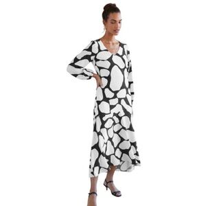AYR Black and Cream Abstract Dress